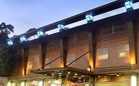 Hefong Deyang Hotspring Hotel
